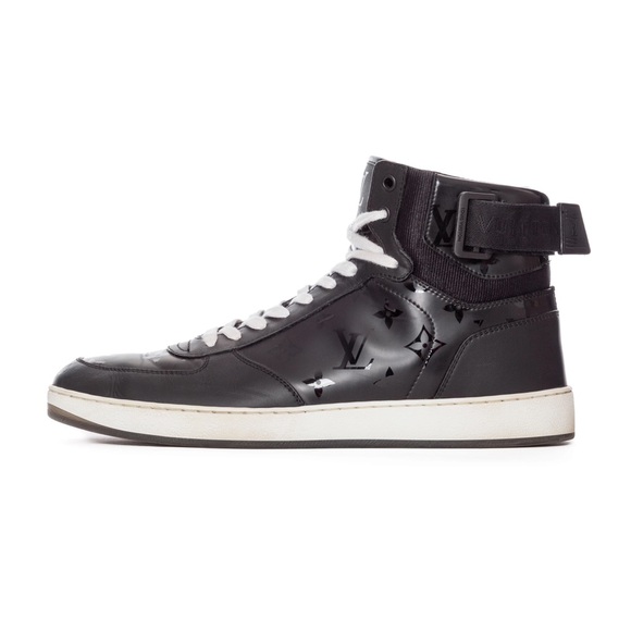 Louis Vuitton Leather Monogram Rivoli High-Top Sneakers - Picture 4 of 10